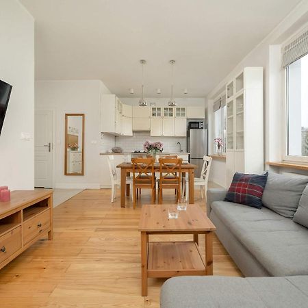 Pawlowa Stylish Apartment With Balcony & Home Office Wroclaw By Noclegi Renters Екстер'єр фото