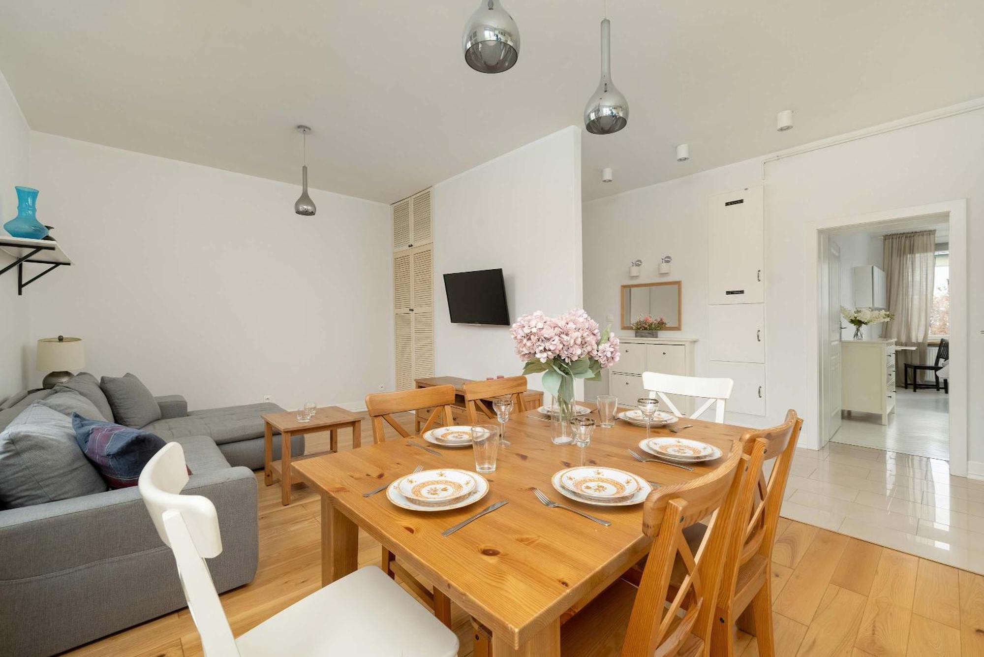 Pawlowa Stylish Apartment With Balcony & Home Office Wroclaw By Noclegi Renters Екстер'єр фото