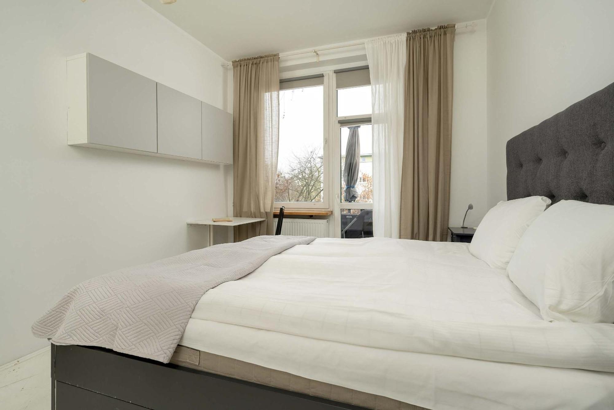 Pawlowa Stylish Apartment With Balcony & Home Office Wroclaw By Noclegi Renters Екстер'єр фото
